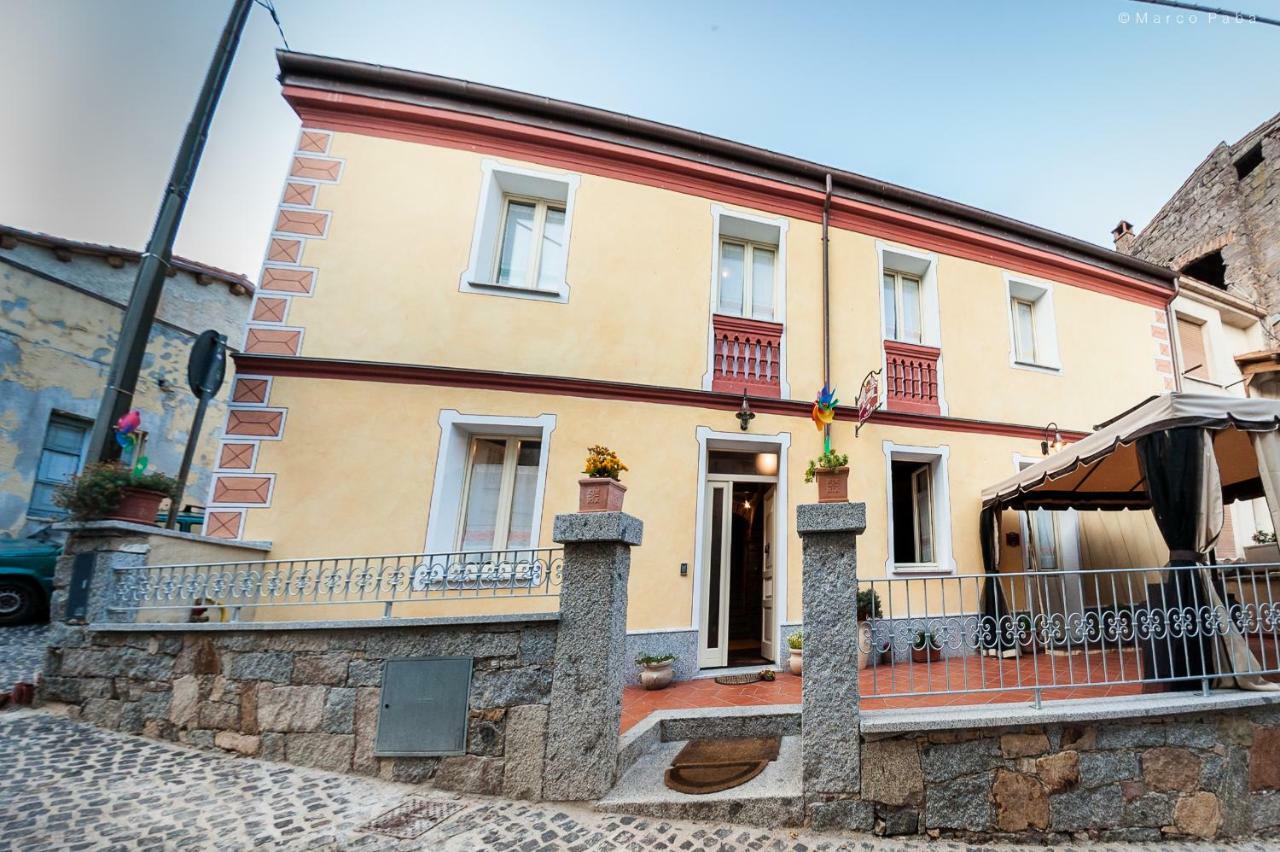 Cuccumiao Hotel Sorgono Exterior photo